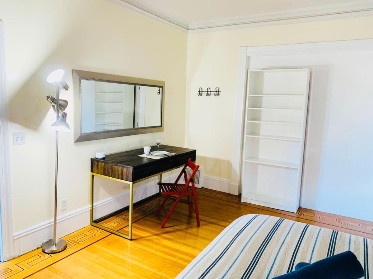 Spacious Room In Federal Hill, Downtown With Shared Bathroom And Kitchen 25 Providence Exterior foto