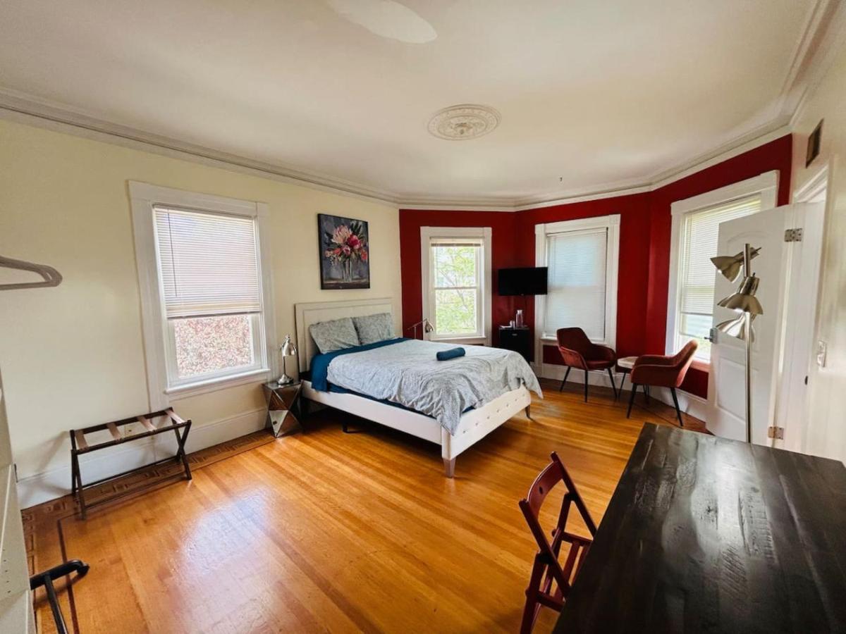 Spacious Room In Federal Hill, Downtown With Shared Bathroom And Kitchen 25 Providence Exterior foto